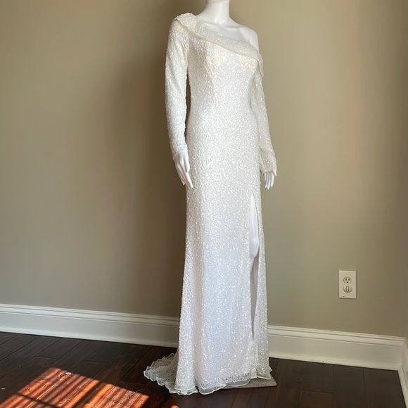 Mac Duggar Metallic One-shoulder Sheath Evening Gown In White - Picture 2 of 13